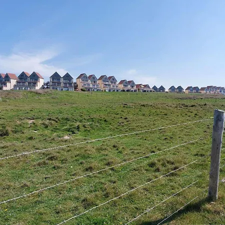Duplex Avec Balcon, Parking, Animaux Admis, Et Wi-fi Appartement Wimereux